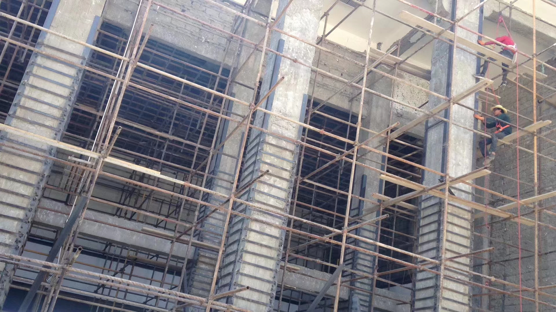 白鹭湖管理区砖混结构如何加固改造